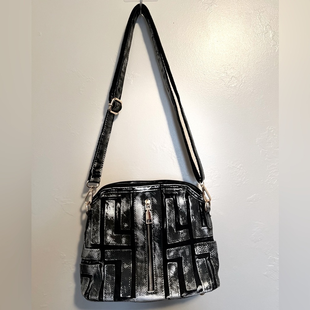 CHAOS By Elsie Patchwork Colorblocking Genuine Leather Handbag